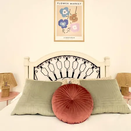 Housingleon Cardiles Apartment *