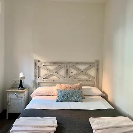 Housingleon Cardiles Apartment