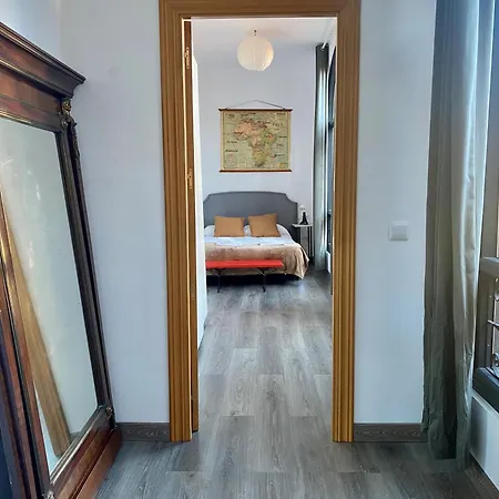 Housingleon Cardiles Apartment
