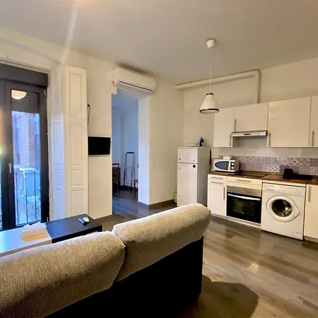 Housingleon Cardiles Apartment *