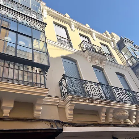 Apartment Housingleon Cardiles